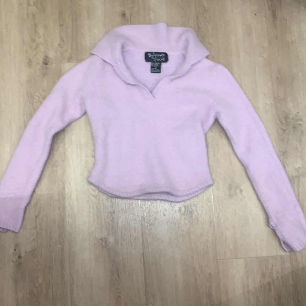 Reference Point: crop light purple fuzzy long sleeve top